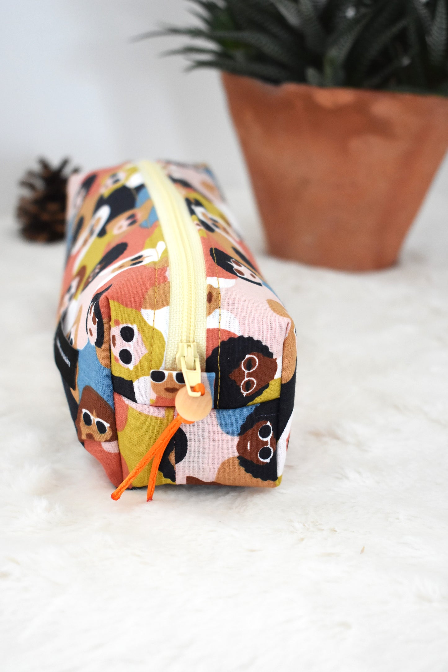 Au soleil orange trousse