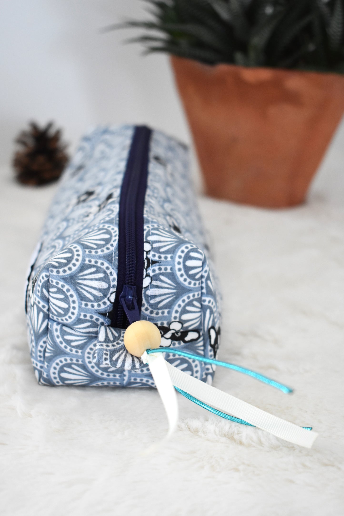 Bulldogs gris trousse