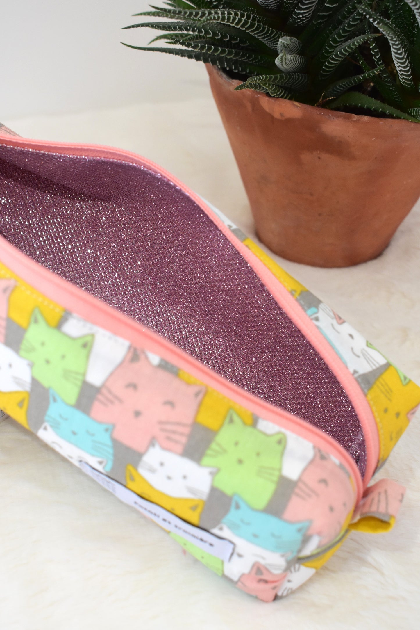 Pastel chatons trousse