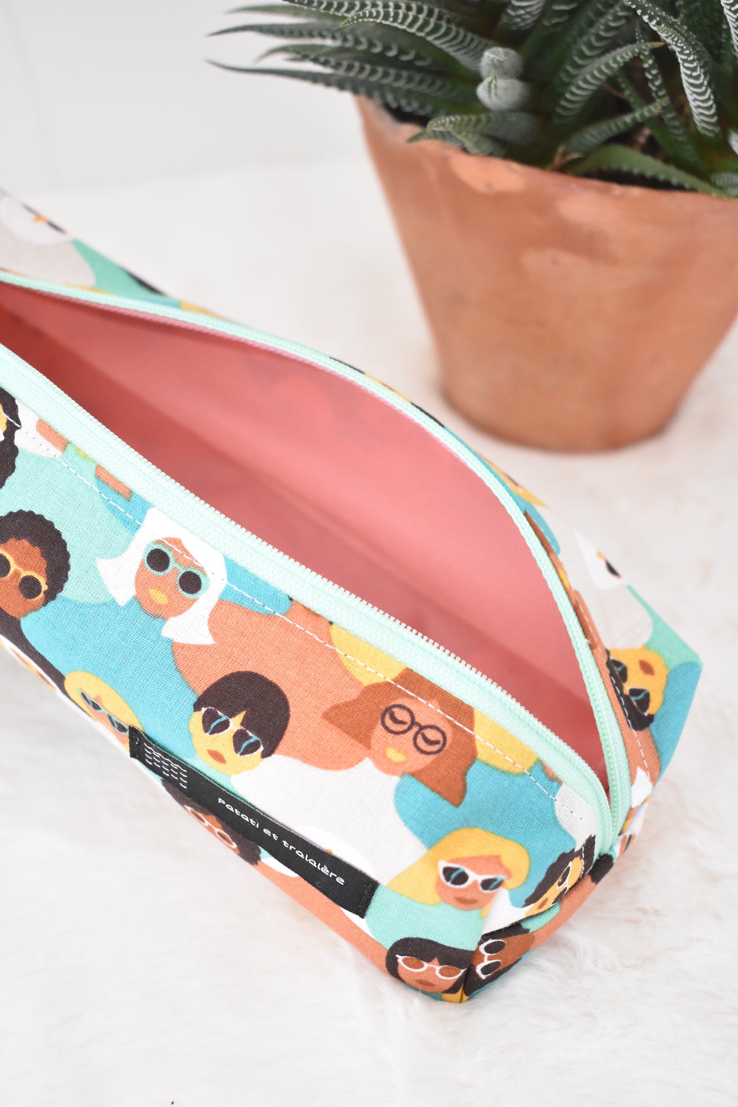 Au soleil vert trousse