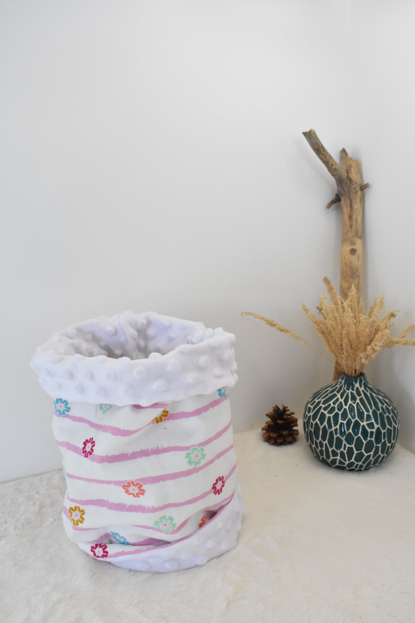 Fleurs et rayures snood
