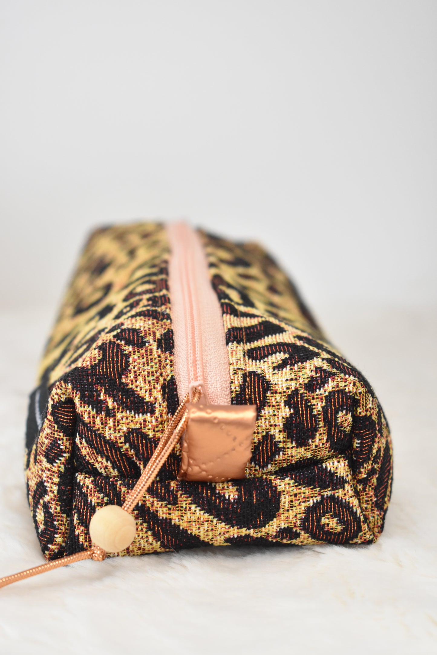 Léopard trousse