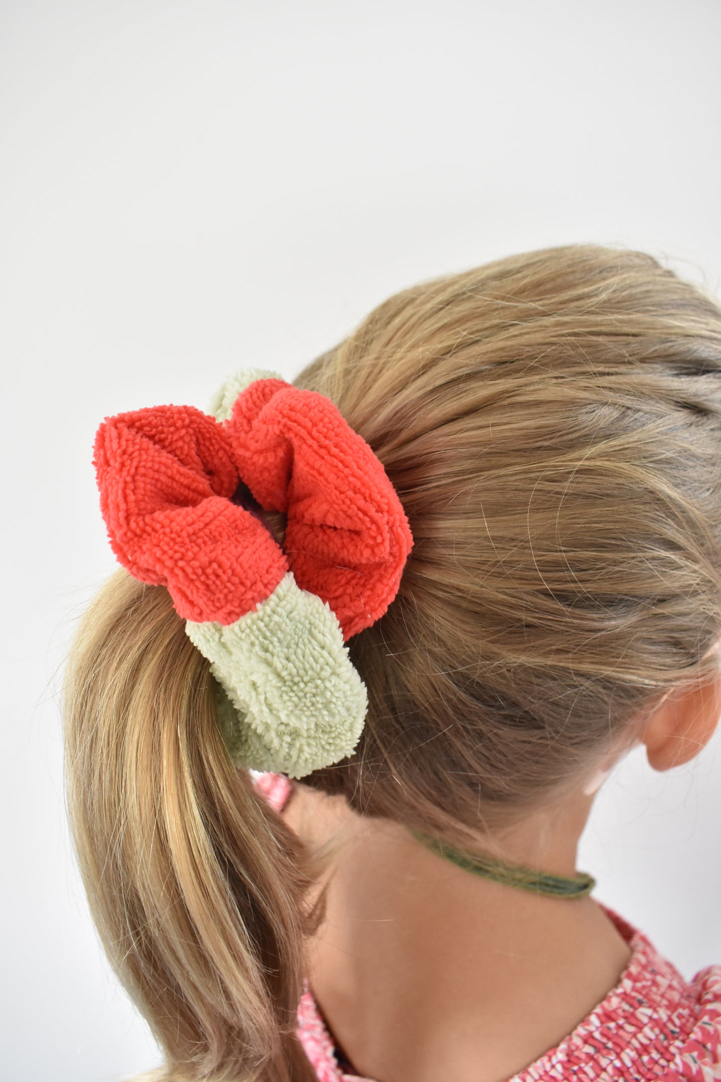 Doux rouge et vert chouchou