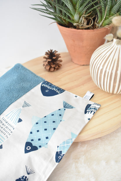 Poisson bleu serviette