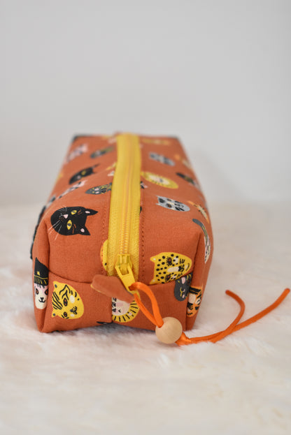 Chats and co trousse